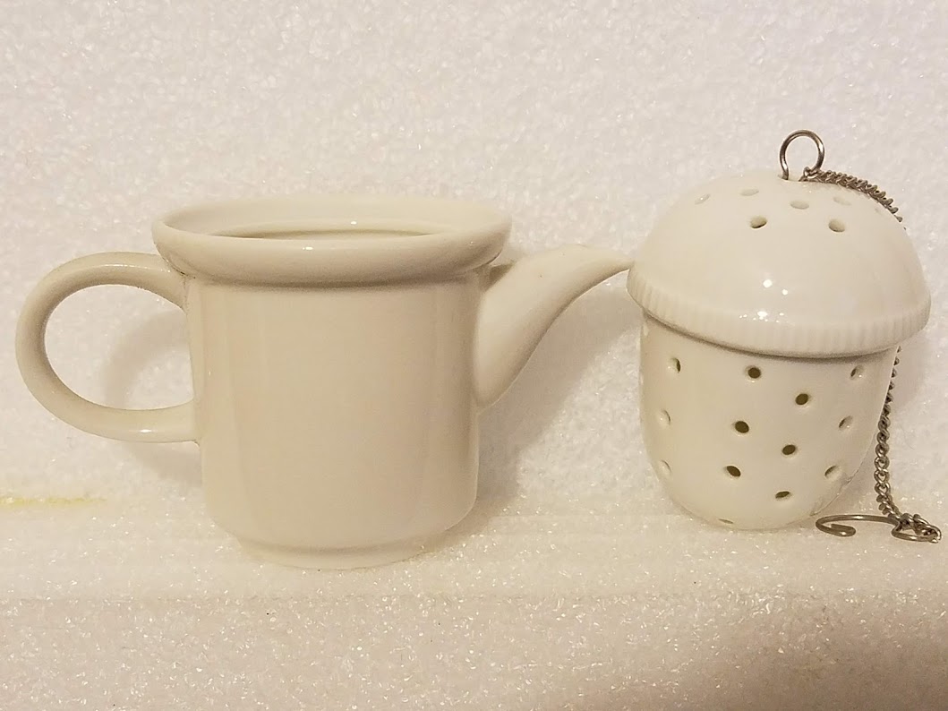 HIC Teapot with Caddy Tea Infuser